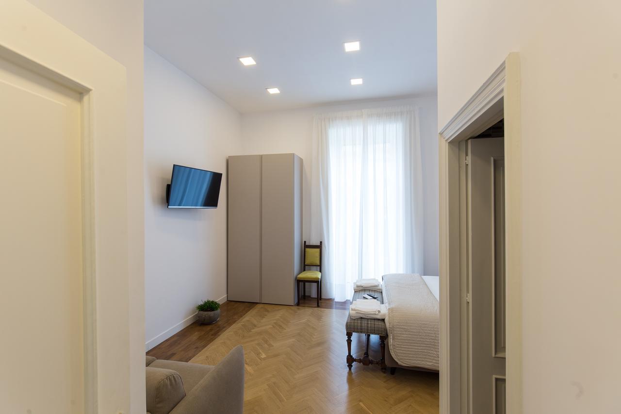 Hotel Savoy Riviera Neapol Zewnętrze zdjęcie